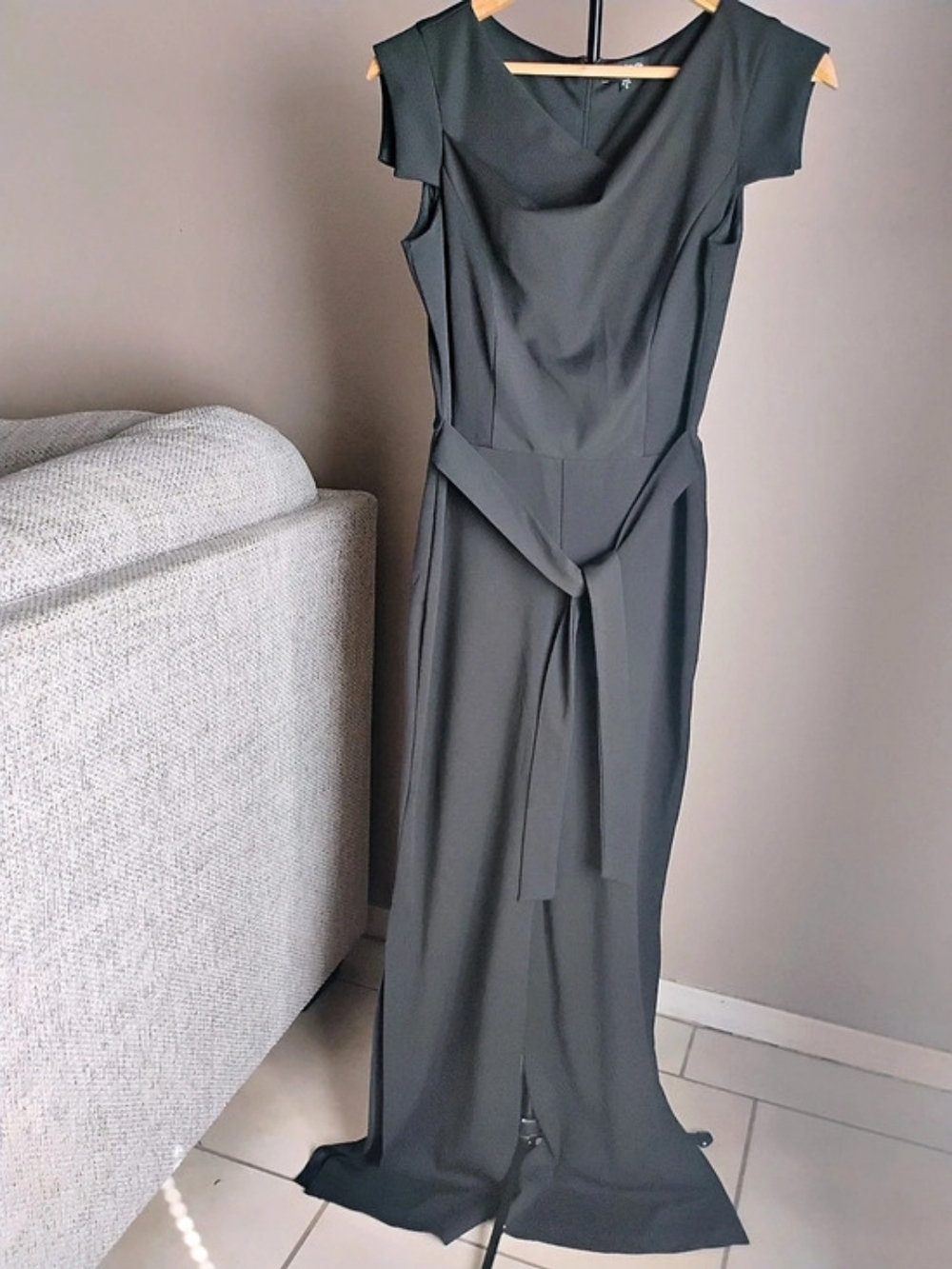 bebe Black Wide-Leg Short Sleeve Belted Jumpsuit Size 6
